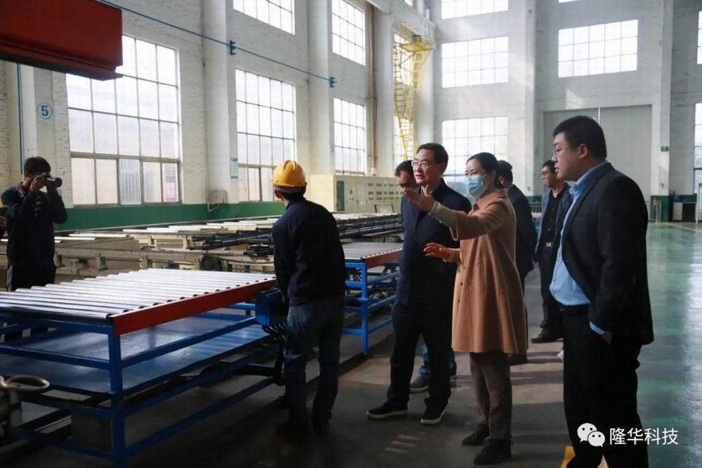 孟津縣縣委書 記楊劭春一行來隆華調研指導工作